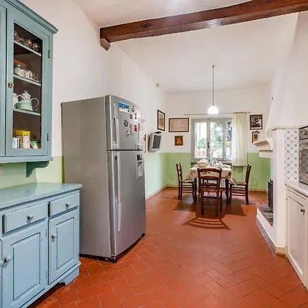 Holiday home Awesome In With Kitchen